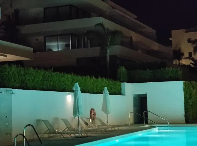 Marbella Golf & Sea - Heated Pool 28 Degrees 365 Days *